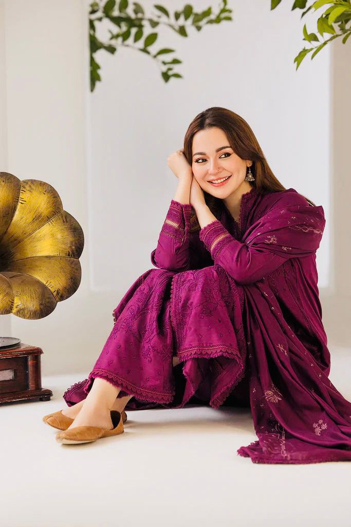 Asim Johfa 3-Piece Embroidered Dhanak Suit | Winter Collection with Embroidered Shawl